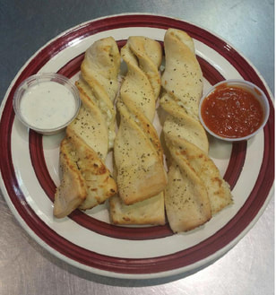 Paso's Pizza Kitchen -- Best breadsticks in Paso Robles, CA!